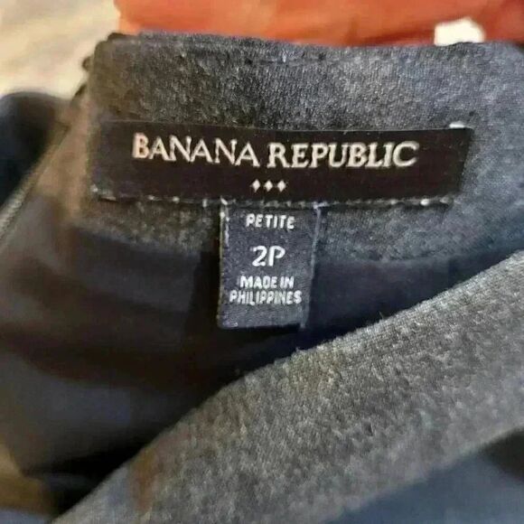 Banana Republic Women's Charcoal Gray Poly/Rayon/Viscose/Spandex Lined Pencil Sk - Picture 9 of 9